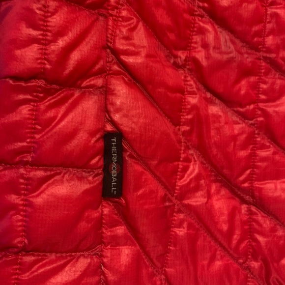 North Face Thermoball Jacket - Picture 13 of 16